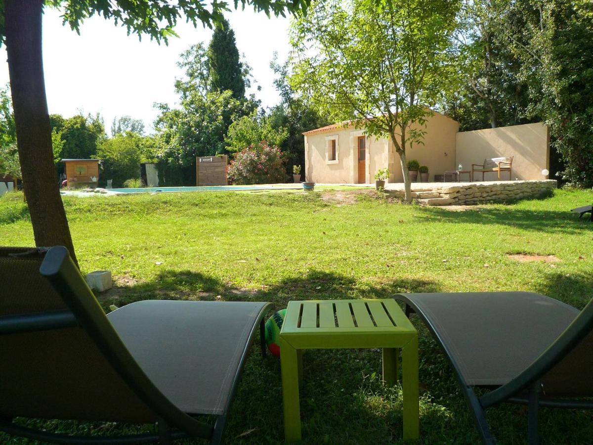 L'Atelier Des Coudelieres Bed & Breakfast Le Thor Exterior photo